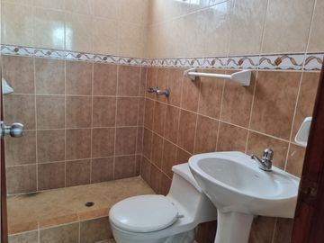 Vendo casa Ciudad Punta Carnero (Santa Elena) (MACRI)