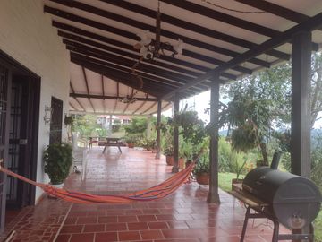 Finca Kilometro 30  Csa De Un Piso Condominio 3000.