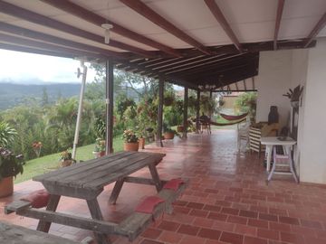 Finca Kilometro 30  Csa De Un Piso Condominio 3000.