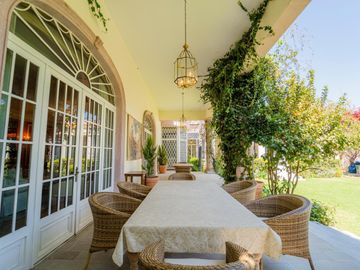 Casa en condominio en  Mansión en venta en La Hacienda