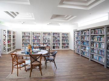 Casa en condominio en  Mansión en venta en La Hacienda