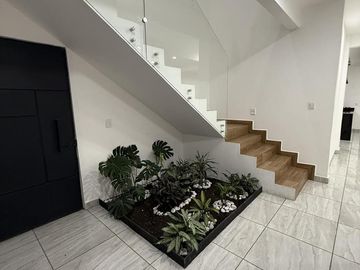 Casa en Fraccionamiento Pedregal de las Fuentes