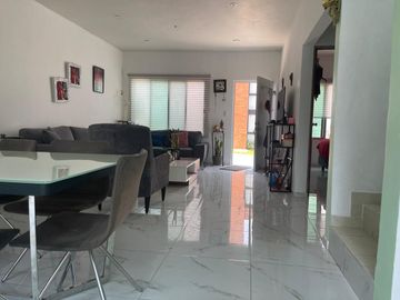 Casa en  venta en fraccionamiento Aiyana Residencial, Santa Fe Xochitepec Morelos