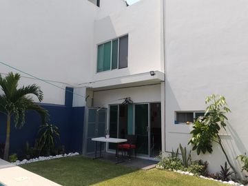 Casa en  venta en fraccionamiento Aiyana Residencial, Santa Fe Xochitepec Morelos
