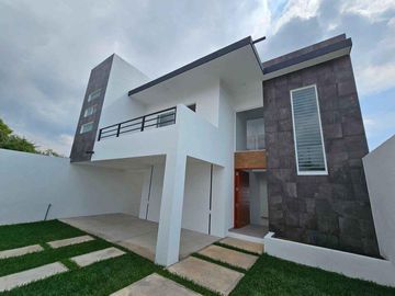 Casa en  Fraccionamiento altos de Oaxtepec