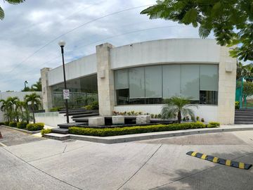 Departamento en  Paraíso Country Club