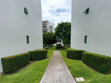 Departamento en  Paraíso Country Club