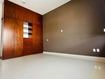 Casa en  venta en Fracc. Residencial Corinto, Burgos Bugambilias