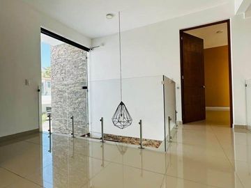 Casa en  venta en Fracc. Residencial Corinto, Burgos Bugambilias