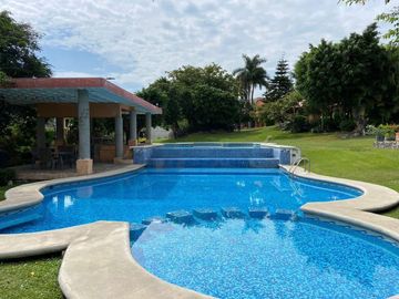 Casa en  venta en Fraccionamiento Burgos Bugambilias conjunto Los Pueblitos.