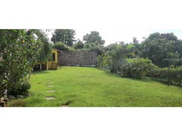 VENDO CASA EN LA CHORRERA ALTOS DEL CAMPO 3R