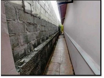 VENDO CASA EN LA CHORRERA ALTOS DEL CAMPO 3R