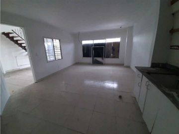 VENDO  EDIFICIO DE 4 APARTAMENTOS EN ARRAIJAN VALLE DE SAN BERNARDINO