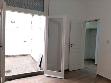 Venta hermoso PH c/dos patios excelente ubicación