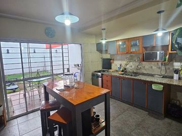 Duplex en venta en Lanus Oeste