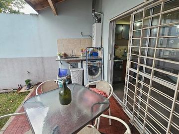 Duplex en venta en Lanus Oeste