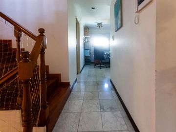 Venta Casa Boedo 4 dormitorios, jardin pileta clim