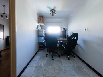 Venta Casa Boedo 4 dormitorios, jardin pileta clim