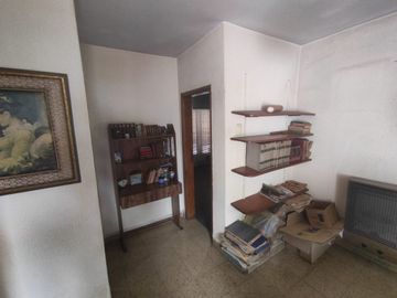 AMPLIA CASA 3 HAB / 2 BAÑOS / COCHERA SAN VICENTE