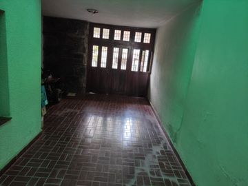 AMPLIA CASA 3 HAB / 2 BAÑOS / COCHERA SAN VICENTE
