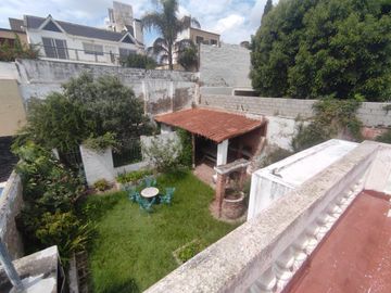 AMPLIA CASA 3 HAB / 2 BAÑOS / COCHERA SAN VICENTE
