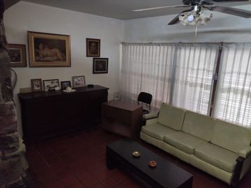 AMPLIA CASA 3 HAB / 2 BAÑOS / COCHERA SAN VICENTE