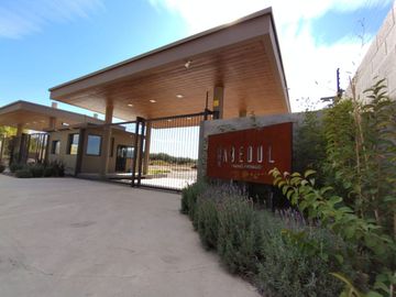 Se vende lote PH en  Lujan de Cuyo, Mendoza