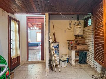 VENTA CASA 3 amb garage y lavadero NECOCHEA