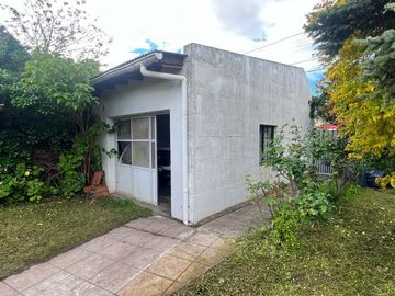 VENTA CASA 3 amb garage y lavadero NECOCHEA