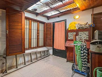 VENTA CASA 3 amb garage y lavadero NECOCHEA