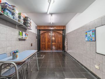 CASA 4 AMBIENTES, JARDIN,PILETA Y QUINCHO MARTINEZ