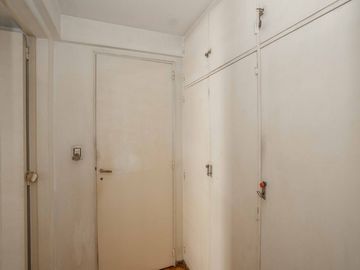 DEPTO. VENTA 4 AMB PALERMO C/ DEPENDENCIAS