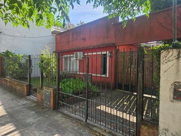 Casa 3 ambientes venta en San Isidro La Calabria
