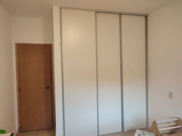 VENTA CASA 3 AMB EN DON BOSCO APTA  CREDITO