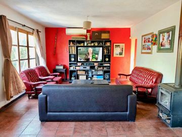 VENTA CASA 2 DORMITORIOS MAS DEPTO INDEPENDIENTE