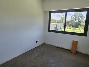 Venta Casa 7 ambientes en Fincas San Vicente