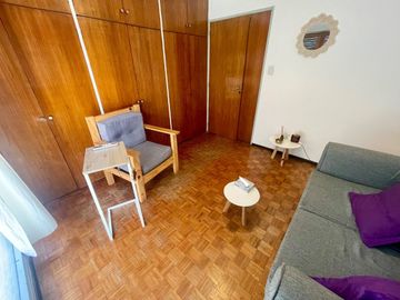 VENTA PH 3 DORMITORIOS CON PATIO SECO EN EL CENTRO