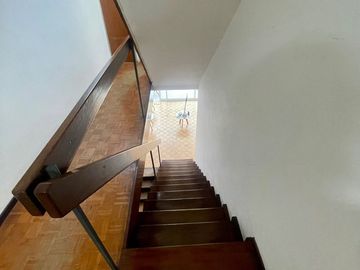 VENTA PH 3 DORMITORIOS CON PATIO SECO EN EL CENTRO