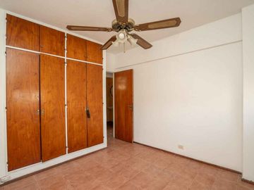 VENTA 4 AMBIENTES C/BALCÓN FLORES APTO CREDITO