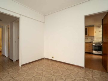 VENTA 4 AMBIENTES C/BALCÓN FLORES APTO CREDITO