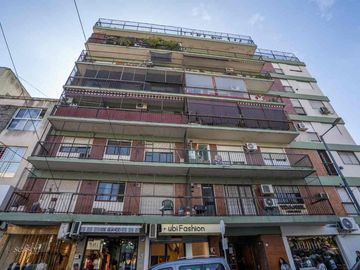 VENTA 4 AMBIENTES C/BALCÓN FLORES APTO CREDITO