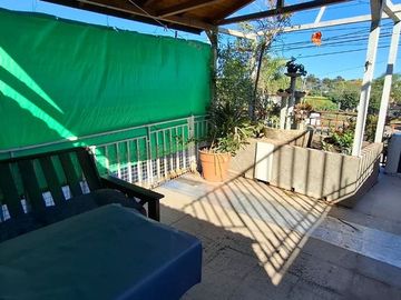 Venta casa 7 ambientes + local en Glew