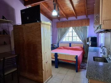 Venta casa 7 ambientes + local en Glew