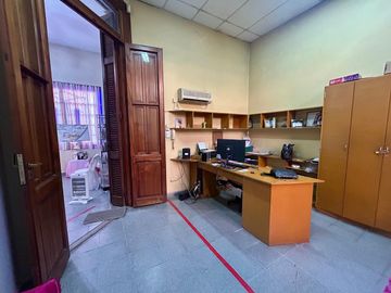 CASA PARA DESARROLLO / CONSULTORIO EN CENTRO