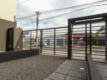 DUPLEX A ESTRENAR 3 AMB PALOMAR, COCHERA, PATIO