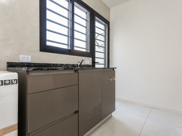 DUPLEX A ESTRENAR 3 AMB PALOMAR, COCHERA, PATIO