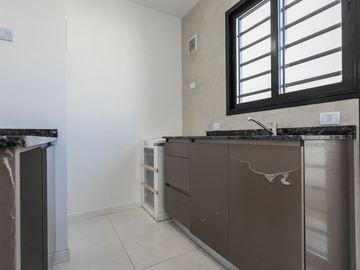DUPLEX A ESTRENAR 3 AMB PALOMAR, COCHERA, PATIO