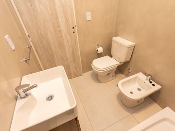 DUPLEX A ESTRENAR 3 AMB PALOMAR, COCHERA, PATIO