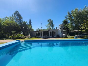 Casa 3 amb venta Barrio Los Ombúes Fcio Varela