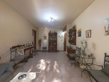 VENTA DPTO 4 AMB CON BALCON AL FTE  CABALLITO